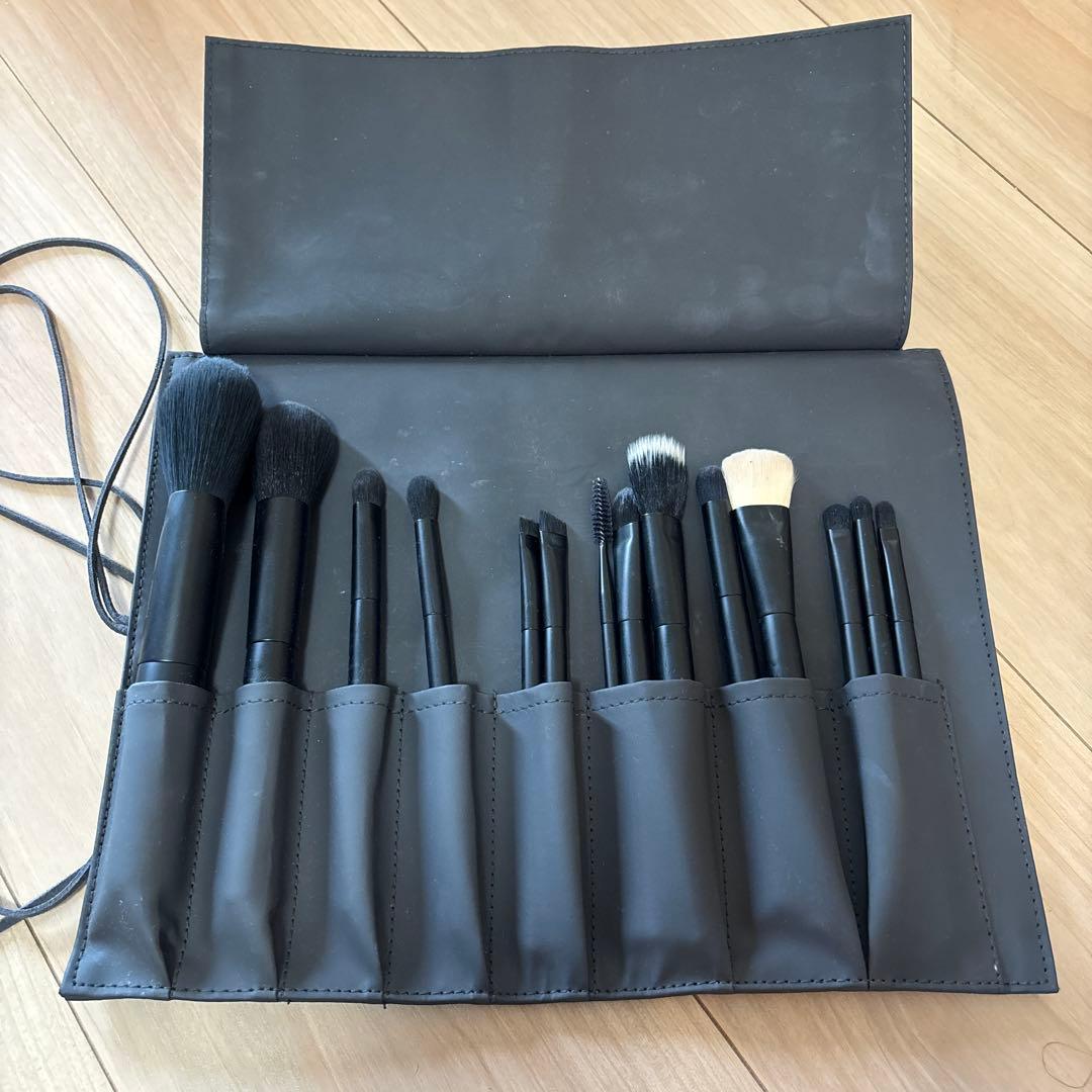 SOYOメイクブラシセット 14本 ブラック
