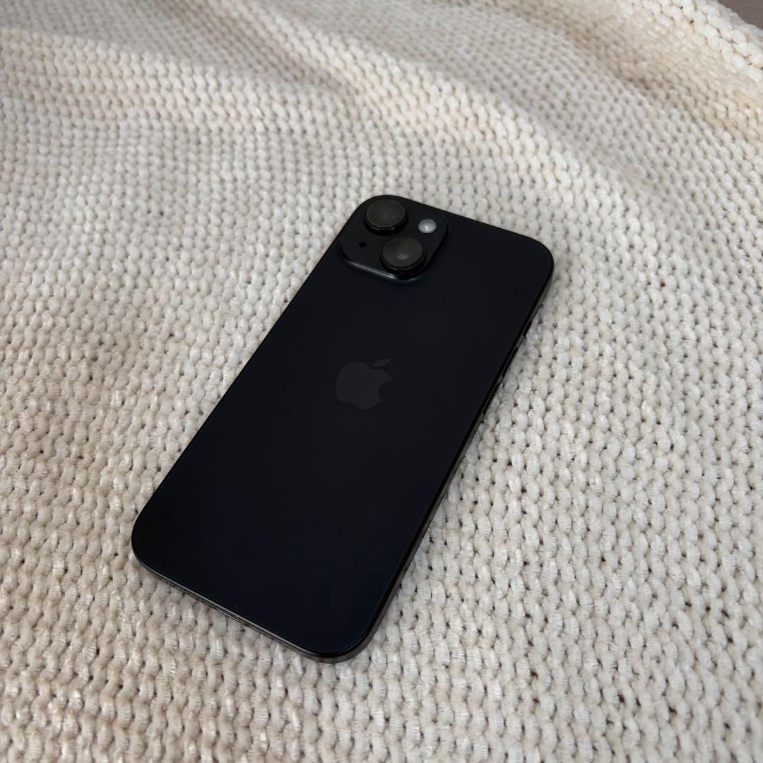 12/18【期間限定出品】美品♡iPhone15ブラック128GB