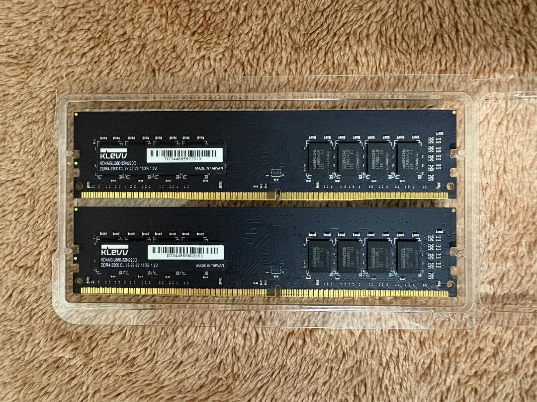 KLEVV DDR4 16GB 3200MHz メモリ 2枚組(合計32GB)