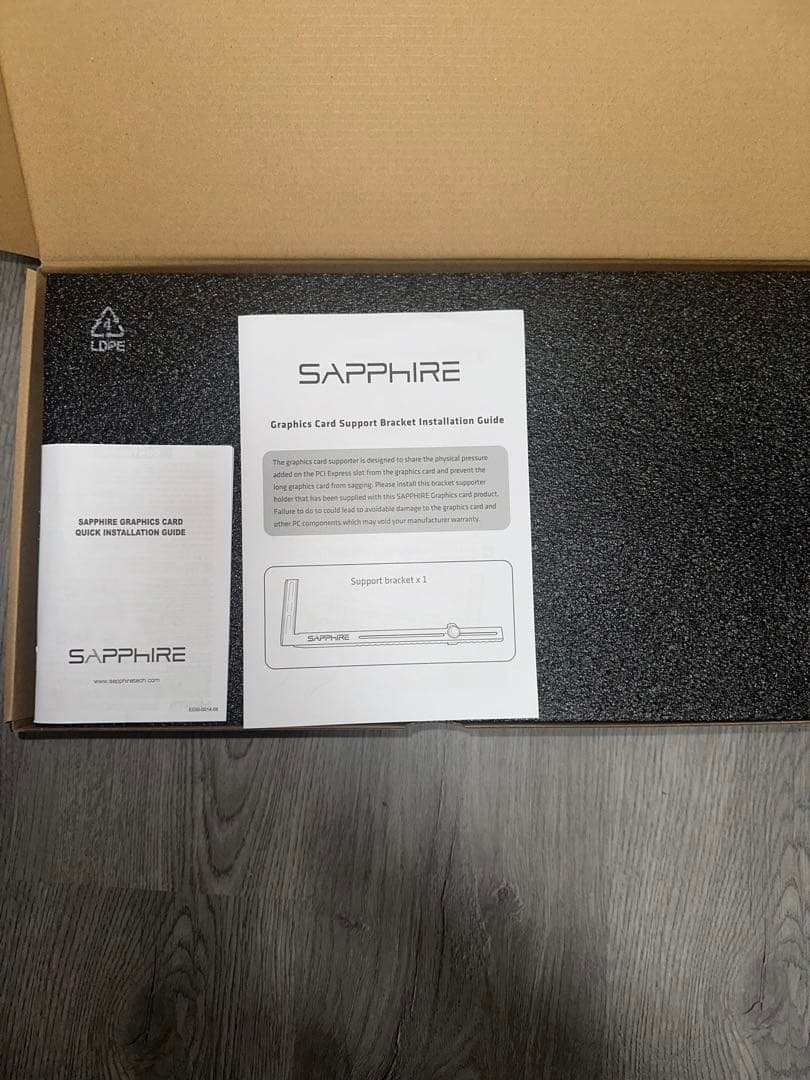 グラフィックボード・グラボ・ビデオカード Sapphire Nitro+ Radeon RX 7800 XT 16GB