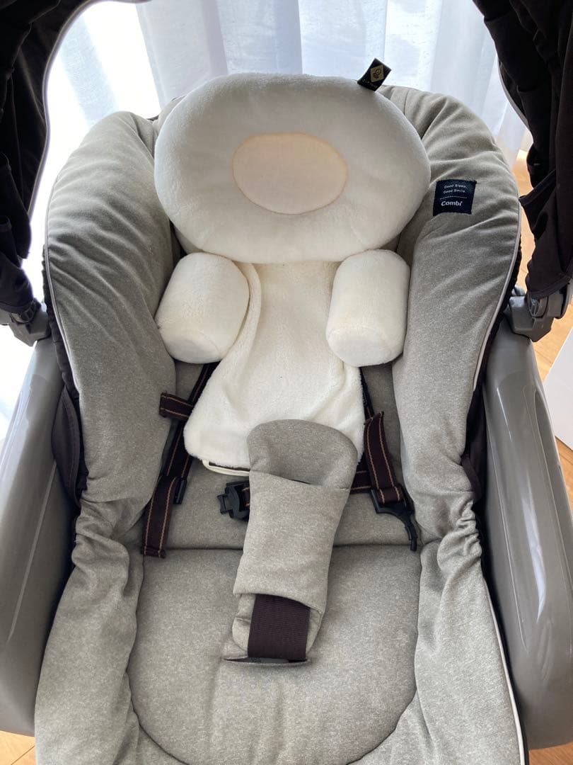 kei　Combi ネムリラ BEDI おやすみドーム　エッグショック