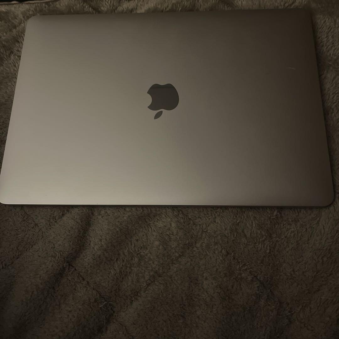 MacBook Pro 13インチ M2 2022