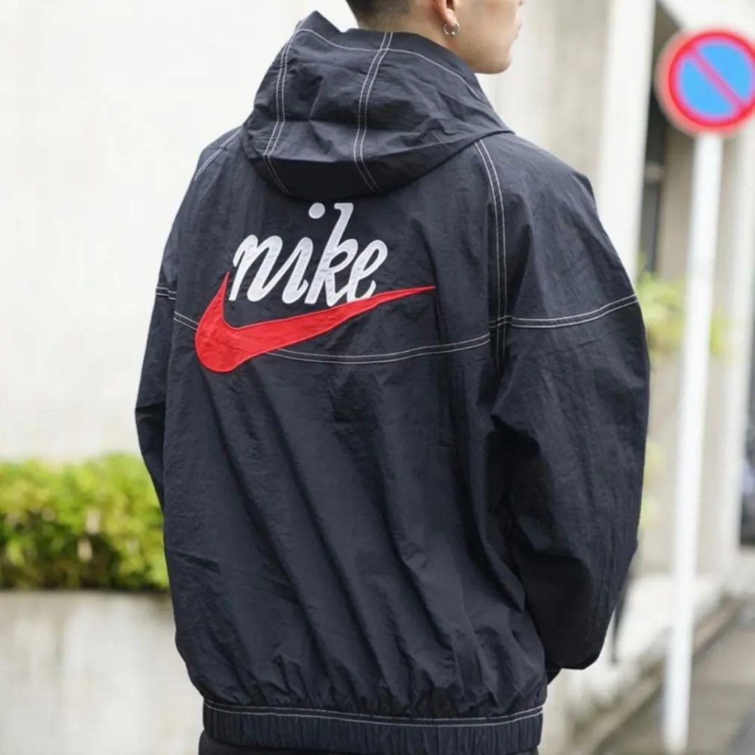 【完売品】NIKE ハーフジップ　アノラック