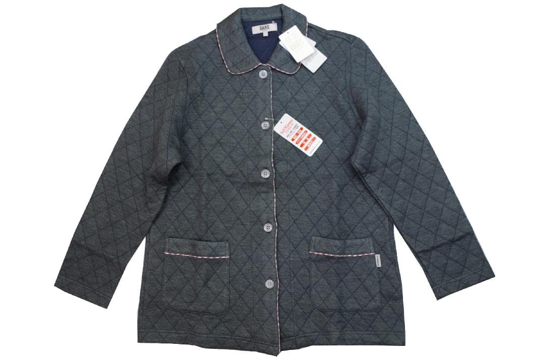 【新品】ダックスDAKS　女性用秋冬物中綿いりキルティングパジャマ(M)　日本製