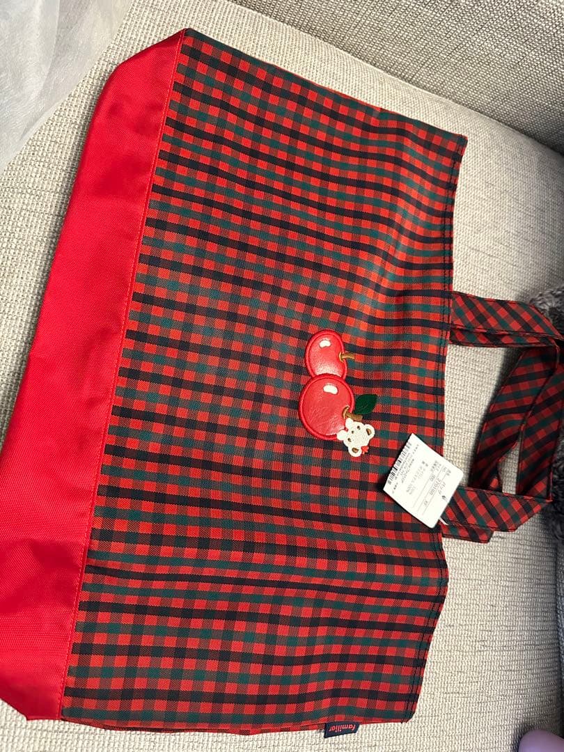 ファミリア　トートバッグ　新品未使用　タグ付き