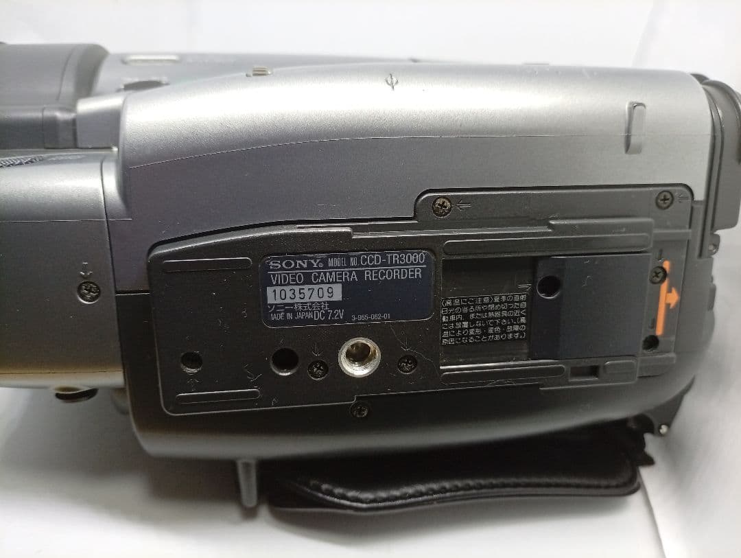動作品　SONY Hi8ビデオカメラ　Handycam CCD-TR3000