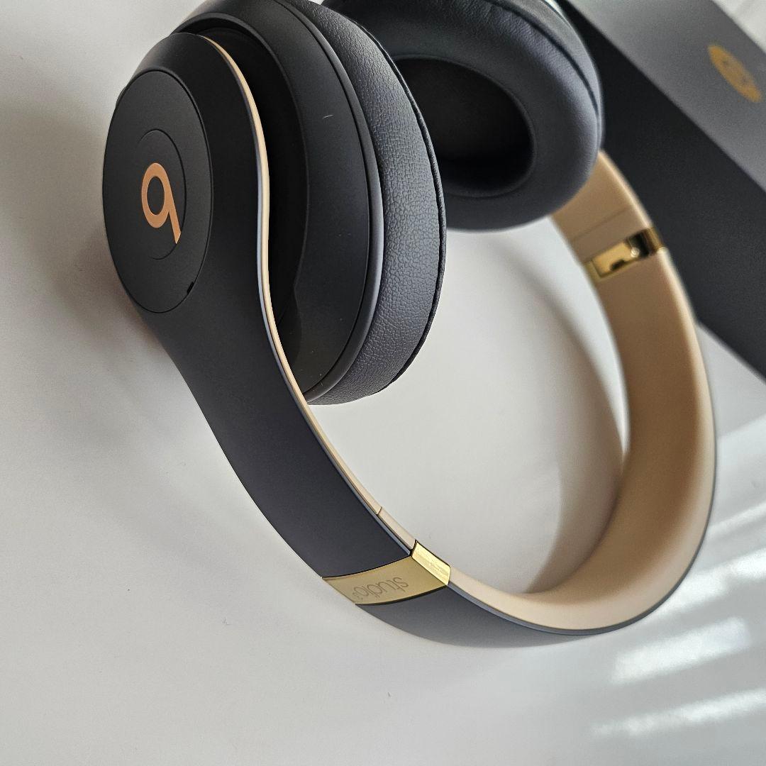 【美品】Beats Studio 3 シャドウグレー　ワイヤレスヘッドホン