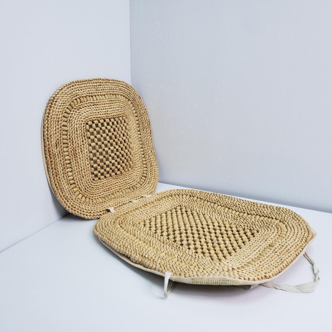 ラタン　座椅子　レトロ　木製ビーズ付き　希少