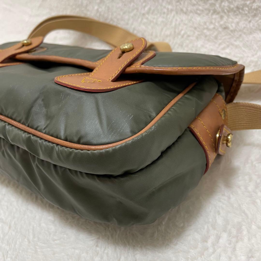 【希少】ハンティングワールド バチュークロス カーキ メッセンジャーバッグ