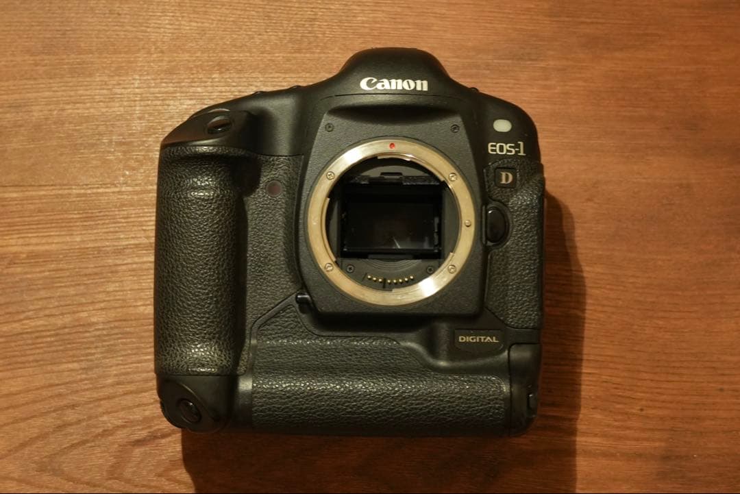 希少品 初代 Canon EOS 1D 【美品】