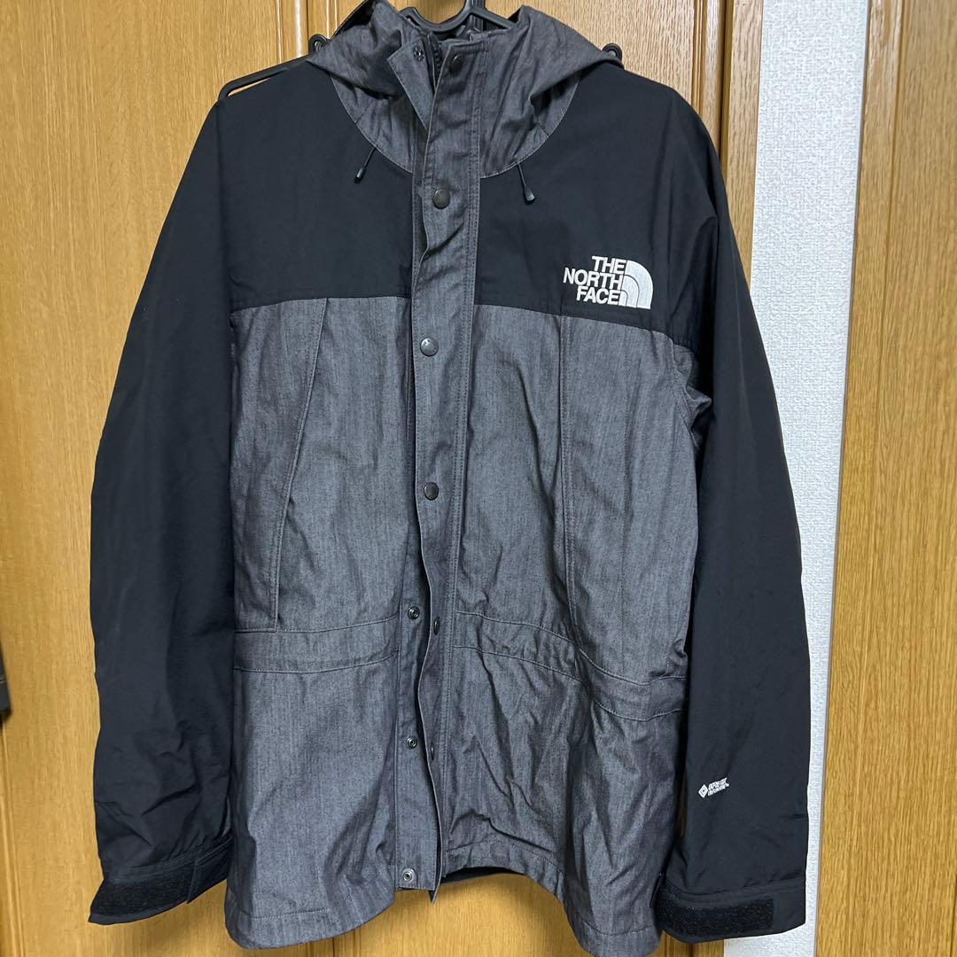 THE NORTH FACE マウンテンパーカー 黒/グレー