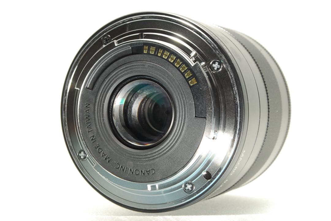 Canon EOS M ❤️レンズキット キヤノン ミラーレス 一眼レフ カメラ