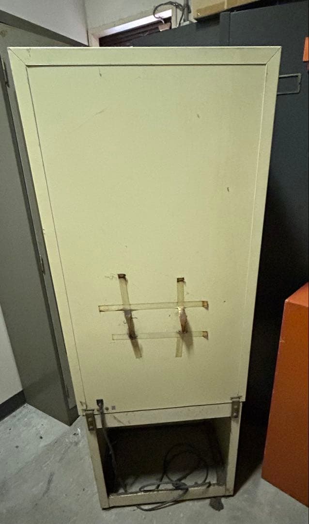 レトロ　タバコ　自動販売機