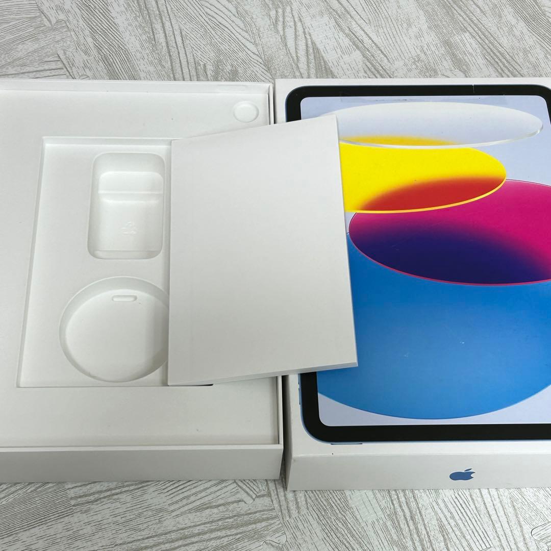 iPad（第10世代）3L204J/A Wi-Fi 64GB ブルー　①