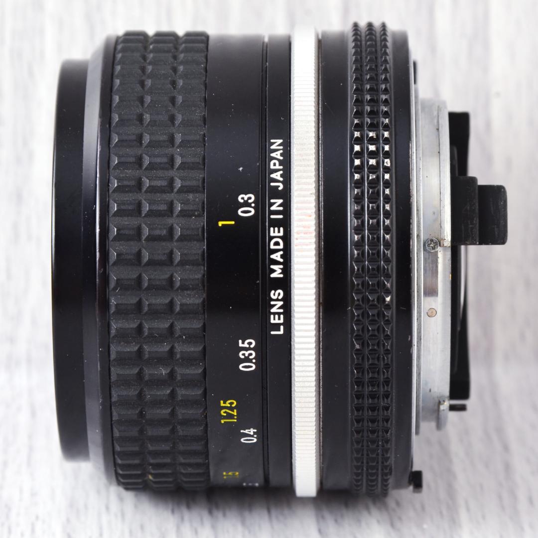 Nikon NIKKOR 28mm 1:3.5 Fマウントフィルムカメラレンズ