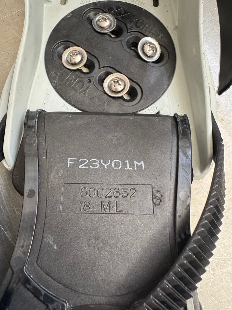 YONEX SPINE BACK M-Lサイズ スノーボードビンディング