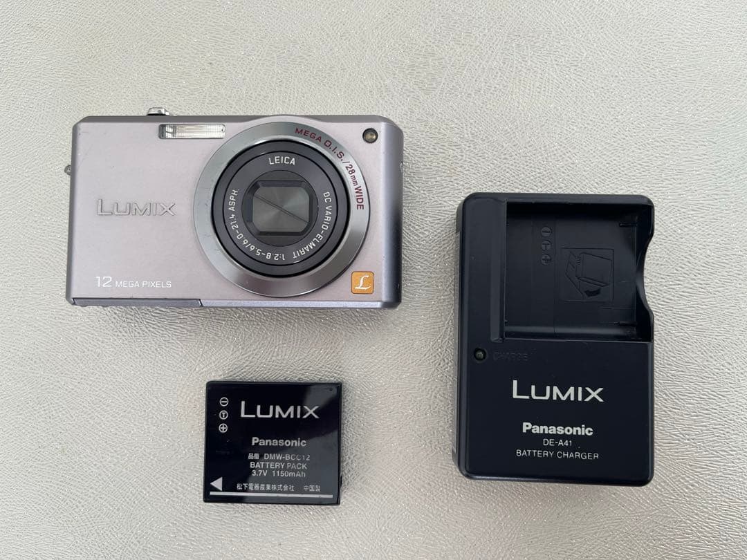Panasonic LUMIX ルミックスDMC-FX100 ブレードシルバー