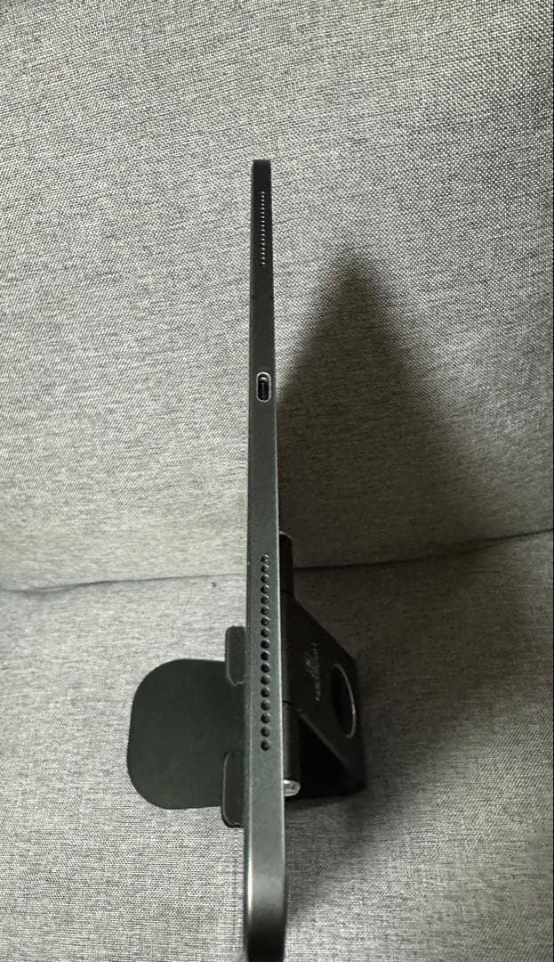 iPad Pro 12.9インチ (第3世代) スペースグレー