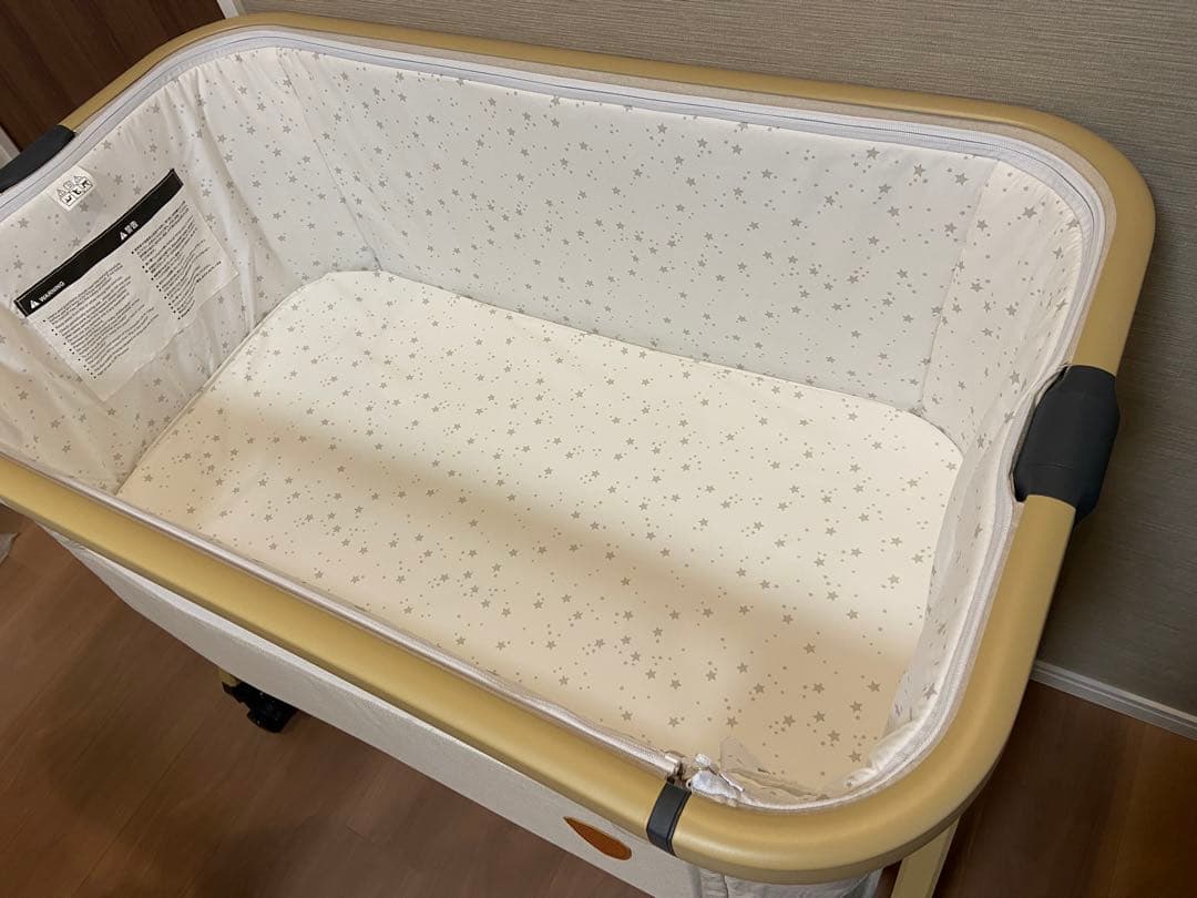 専用【新品】HZDMJベビーベッド　ベージュ