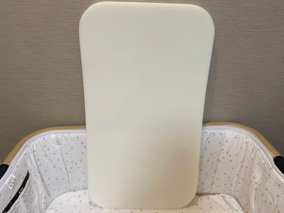 専用【新品】HZDMJベビーベッド　ベージュ