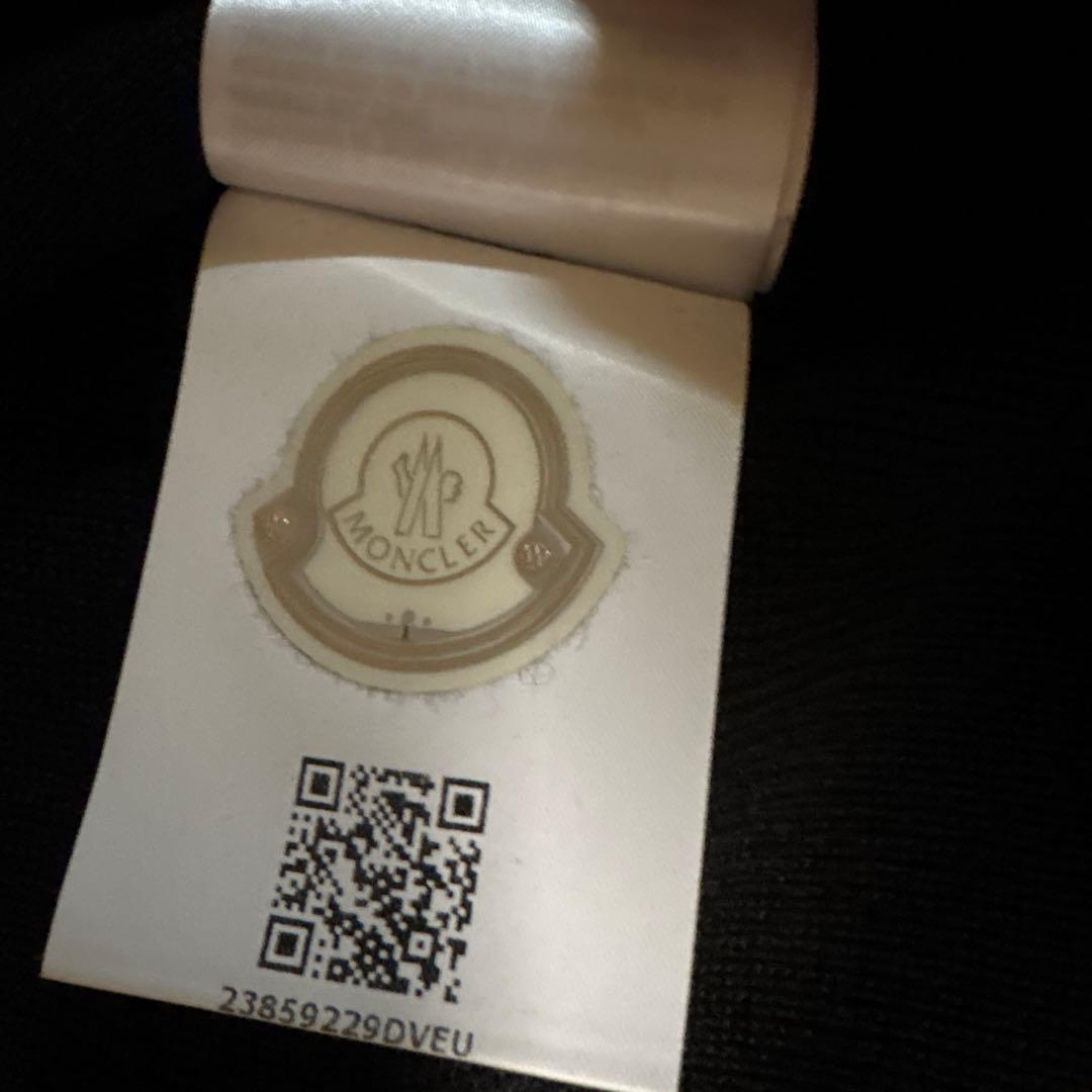 モンクレールダウンニット