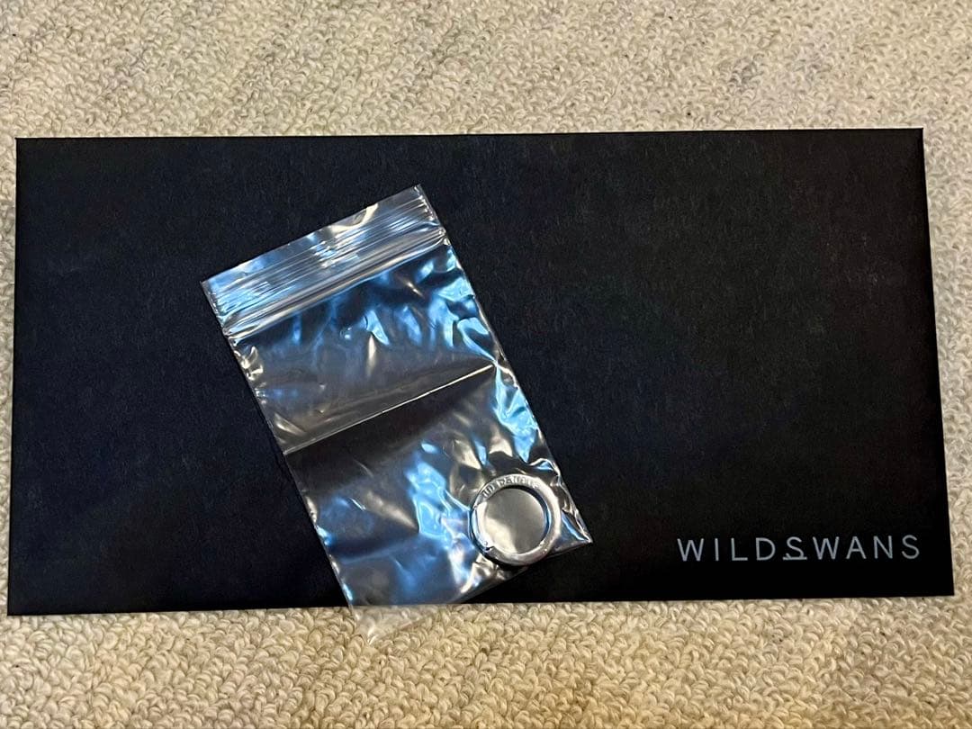 新品未使用　送料込み　ワイルドスワンズ カラビナキーリングS