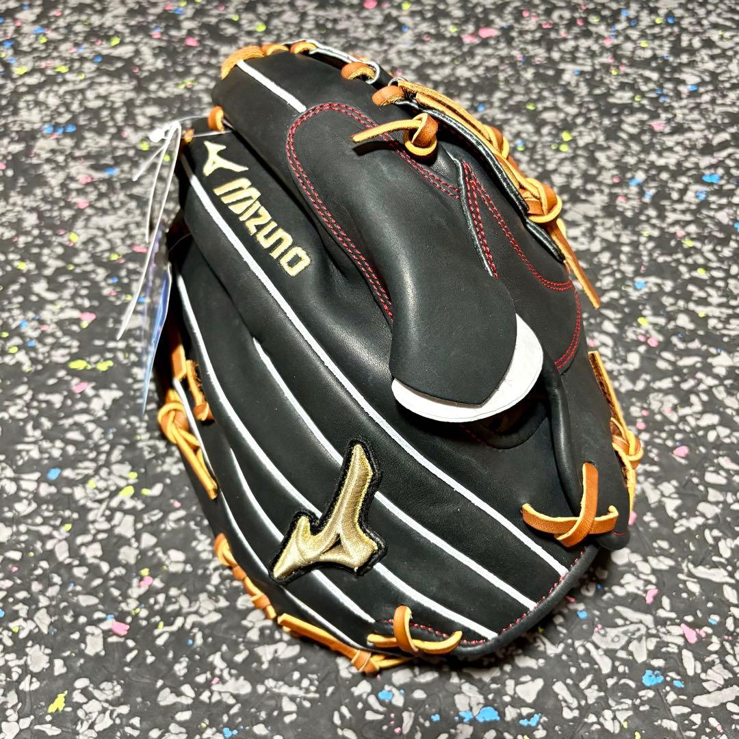 新品タグ付き ミズノ グローバルエリート スピードレボ 軟式用 投手用 グローブ