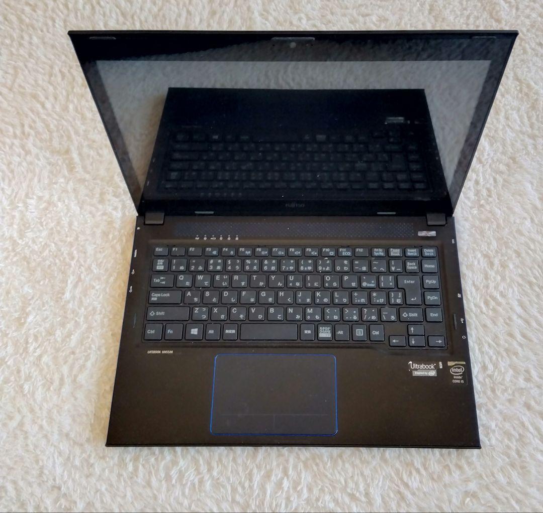 富士通　FUJITSU ノートパソコン