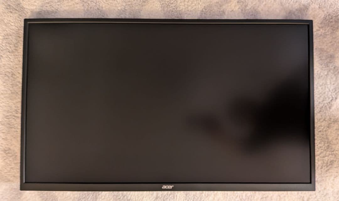 ET322QK　4 k モニター　31.5インチ