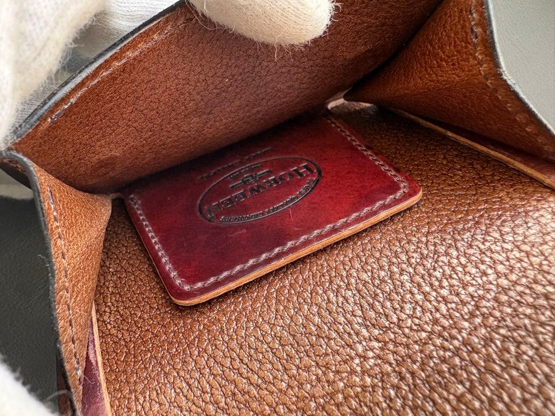 タング　シェルコードバン マーブル　バーガンディ　ラストクロップス