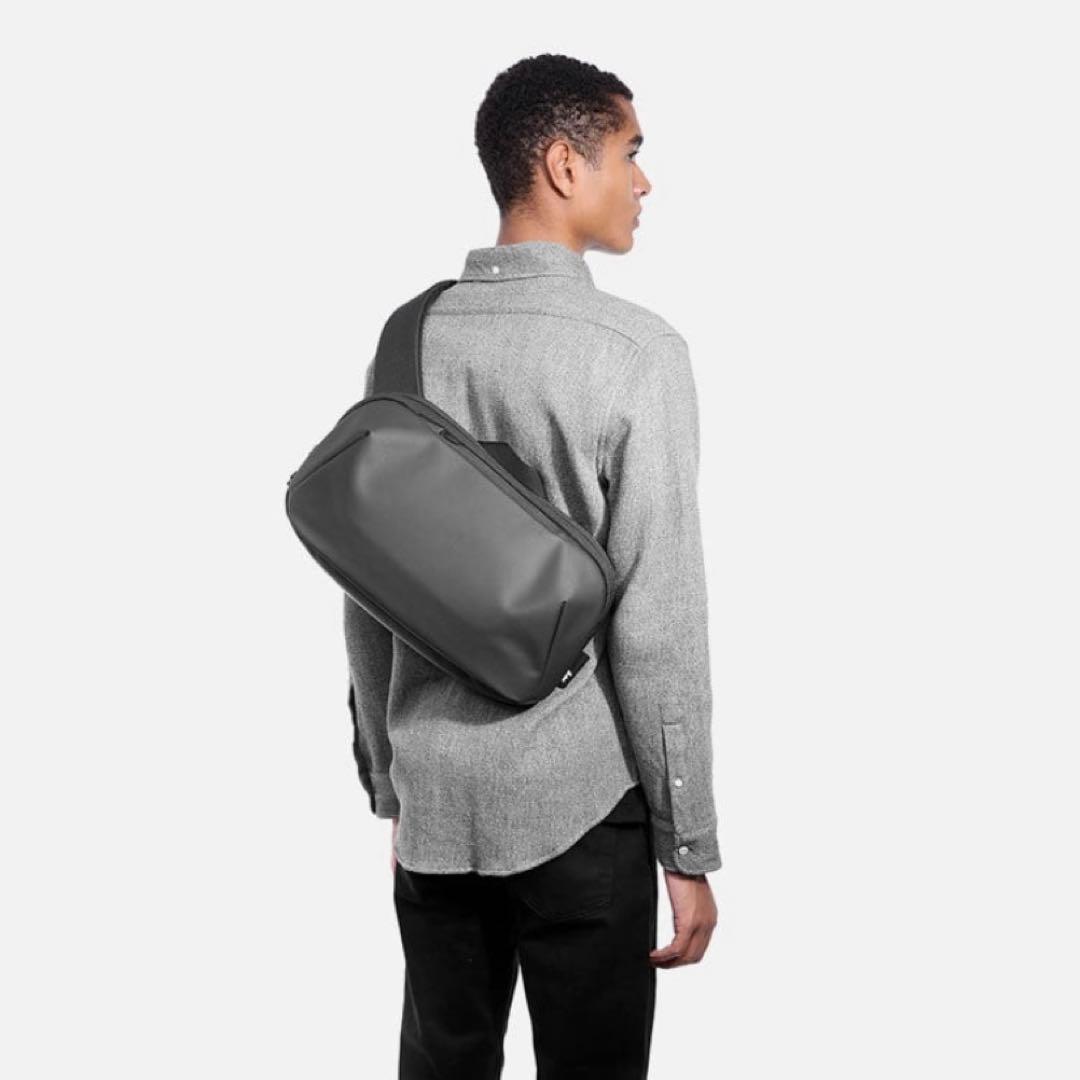 【新品同様】Aer エアー Tech Sling 2 ボディ バッグ ブラック