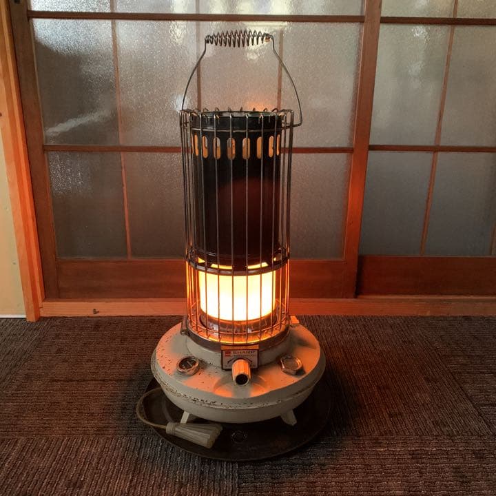 昭和レトロ　灯油ストーブ　アンティーク