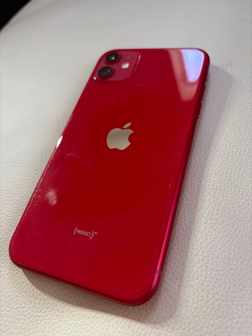 iPhone11 本体 レッド