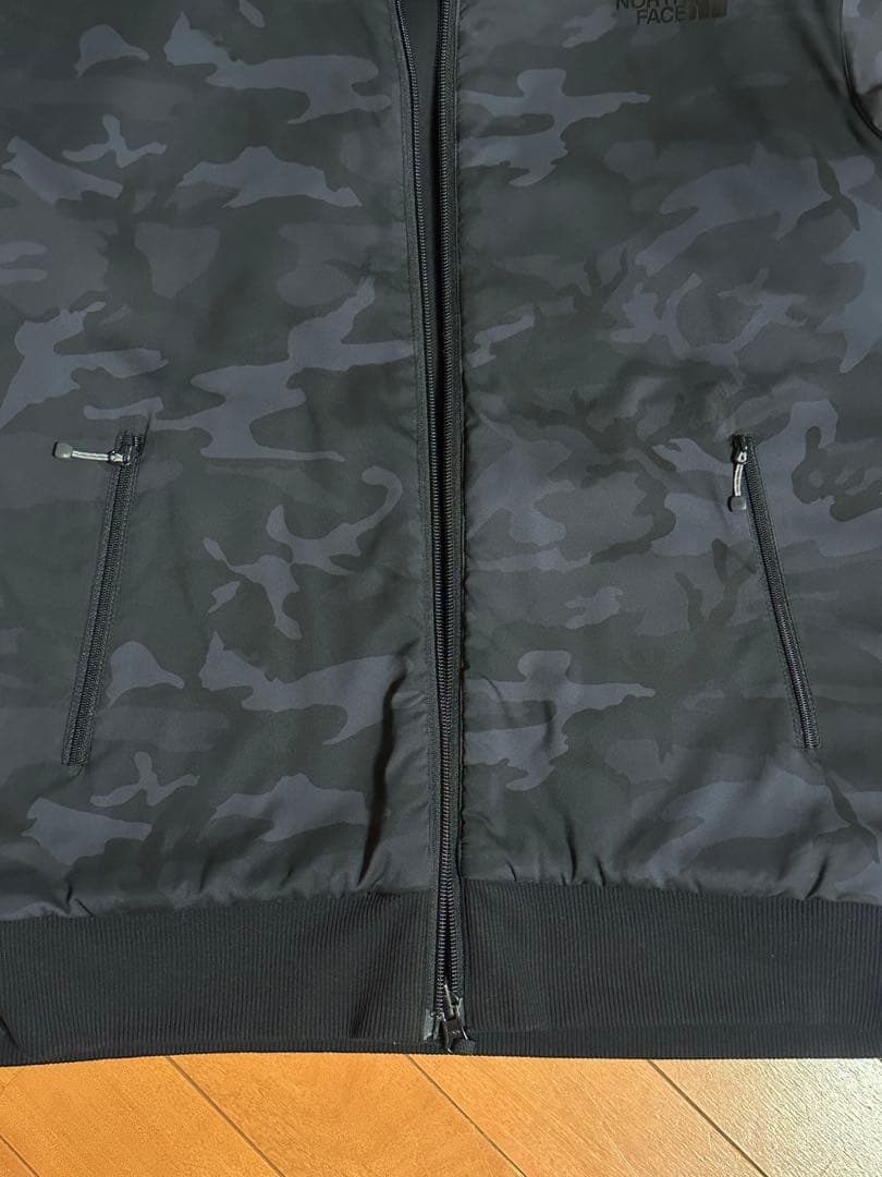 NORTHFACE リバーシブルテックエアースウェットフーディ　ジャケット　M
