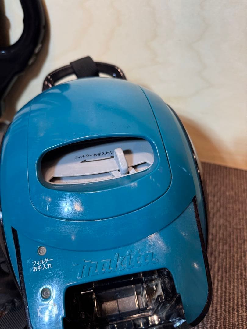 最終値下げ　Makita CL500D 中古品　掃除機 本体・ホース・ノズル付き