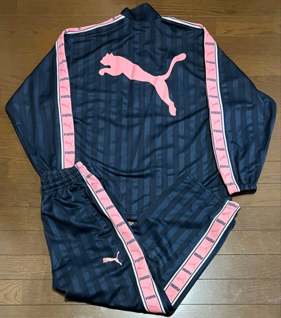 美品　PUMA プージャ　セットアップ上下　刺繍ロゴ　ネイビー　ピンク　SS