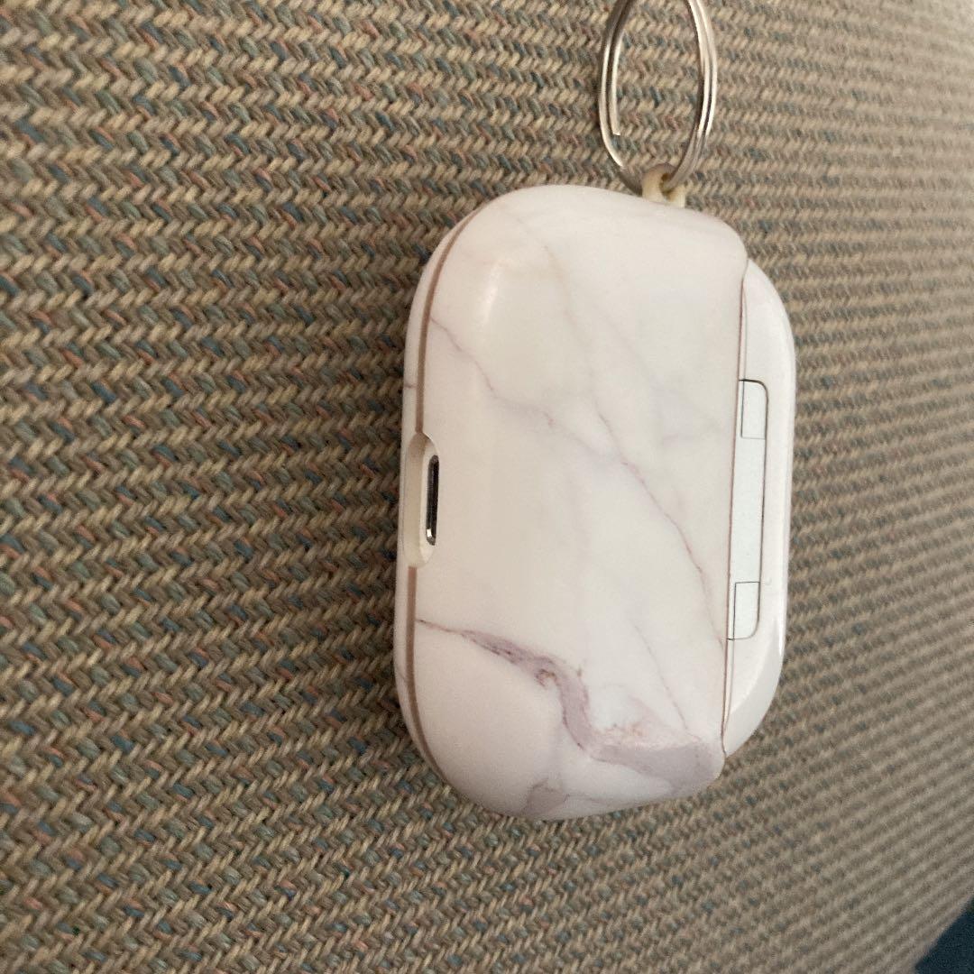 AirPods ケースのみ