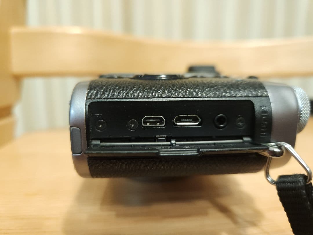 Fujifilm X100T コンパクトデジタルカメラ