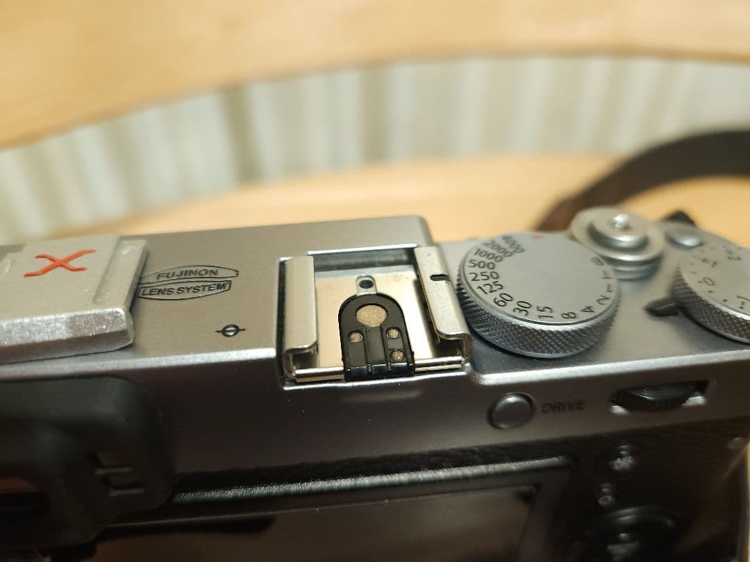 Fujifilm X100T コンパクトデジタルカメラ