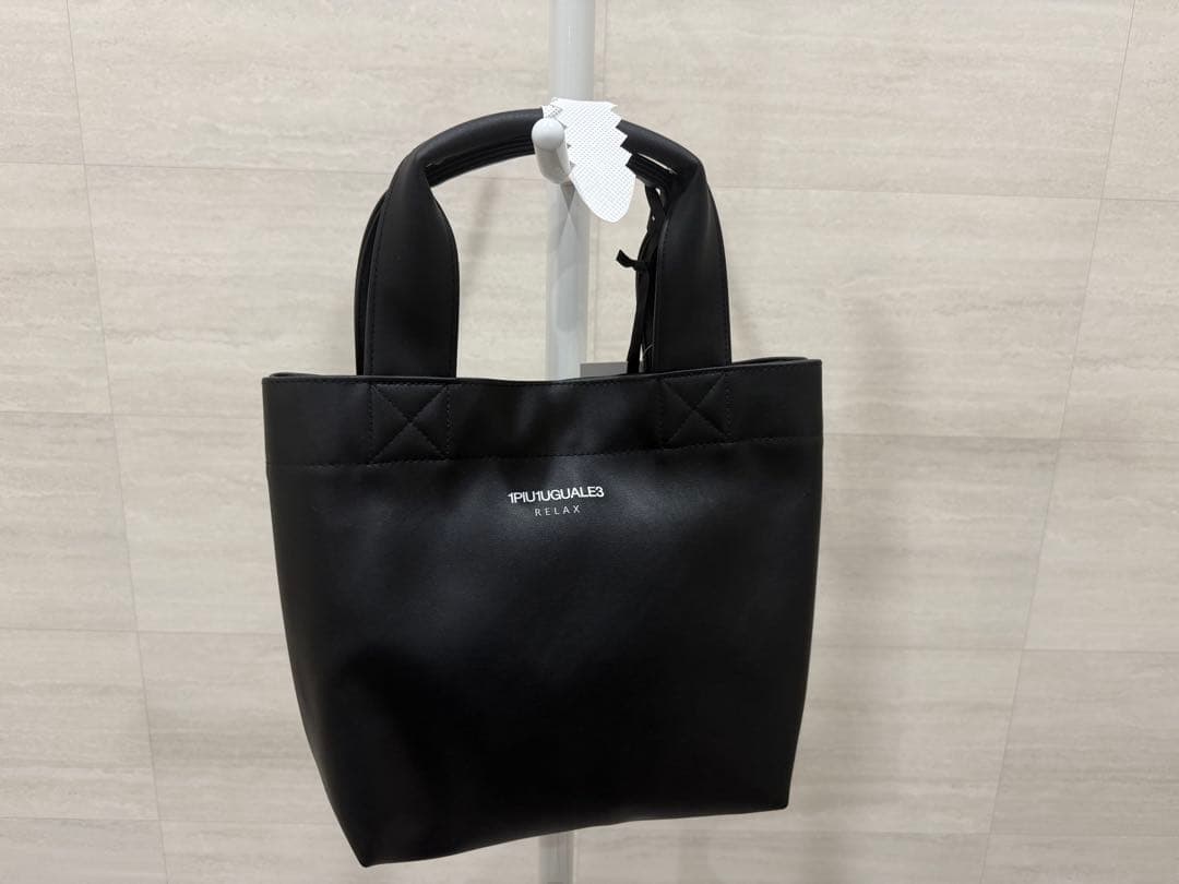 ひげ様1PIU1UGUALE3 RELAX サークルロゴハンドバッグトートバッグ