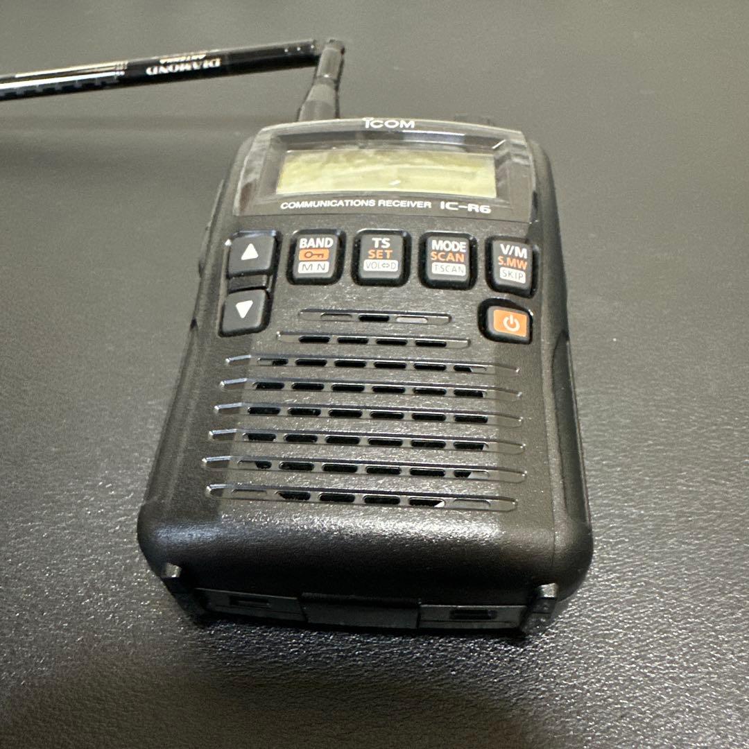 ICOM IC-R6 通信受信機　　電池式　通電確認済　現状品
