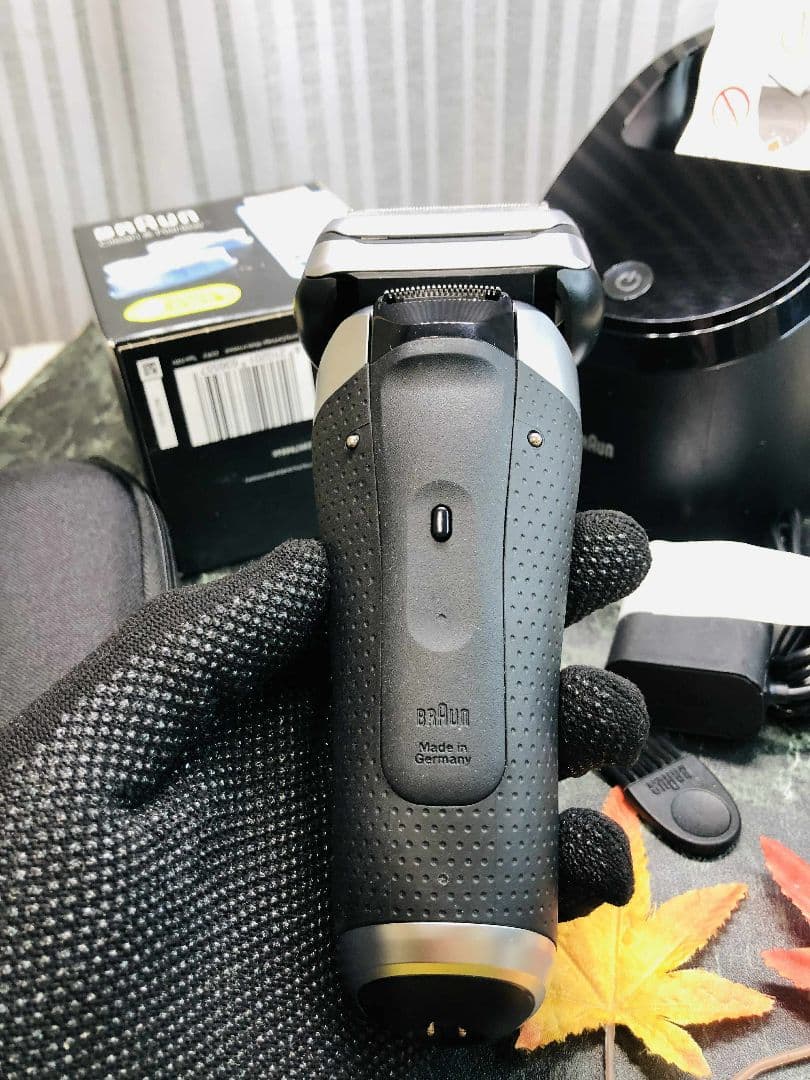 【美品】BRAUN シリーズ9 Pro 9457cc メンズ電気シェーバー