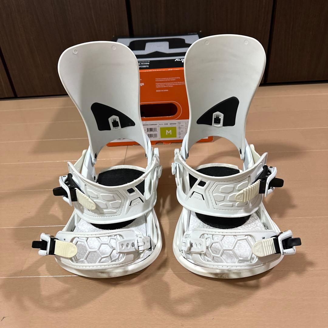 ユニオン ストラータUNION BINDING ビンディング M 白　早い者勝ち