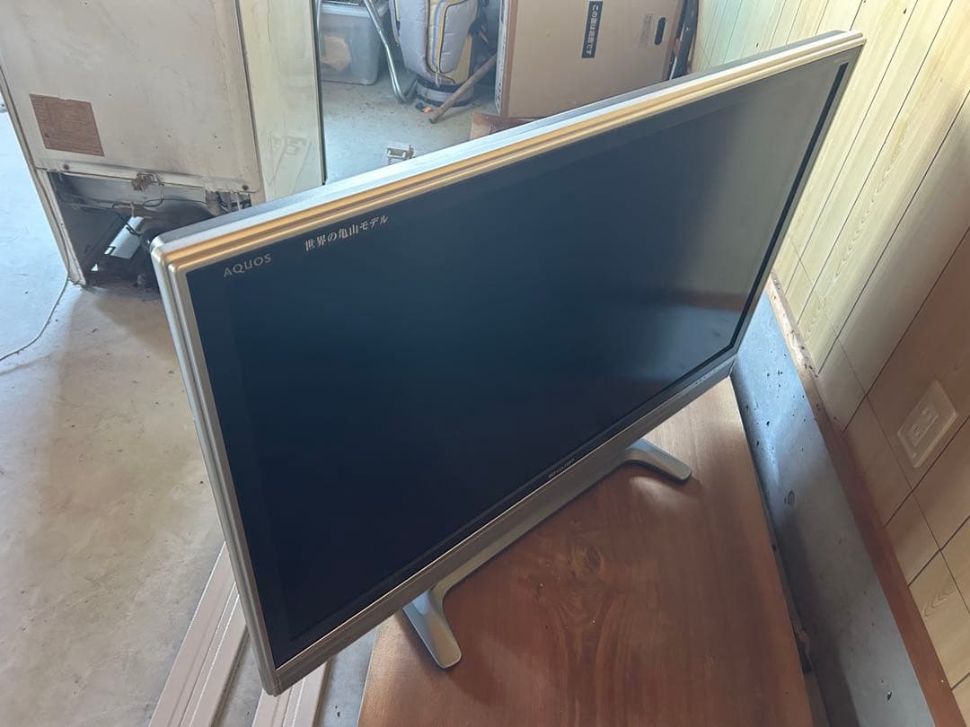 テレビ SHARP AQUOS E ES50 LC-46ES5