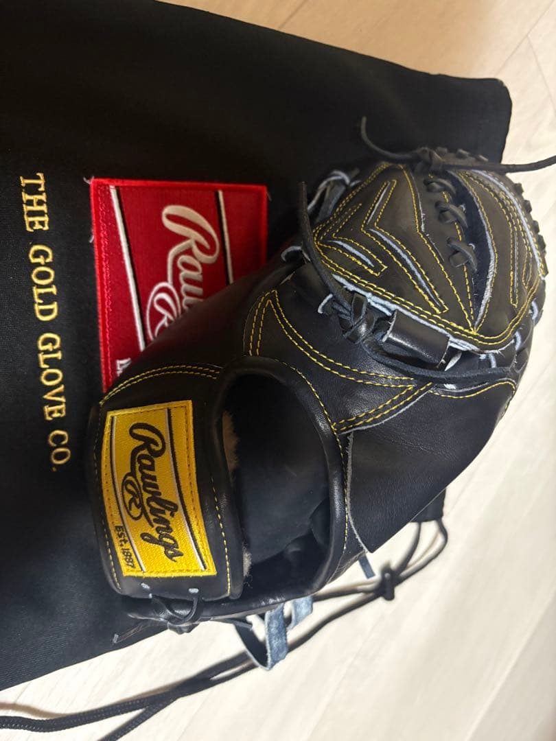 Rawlings ブラック　グローブ 硬式投手用　左投げ