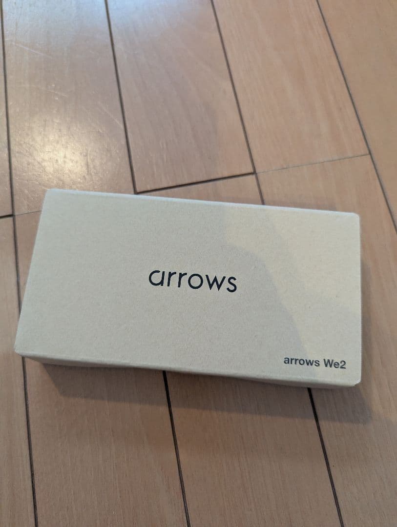arrows We2 スマートフォン本体