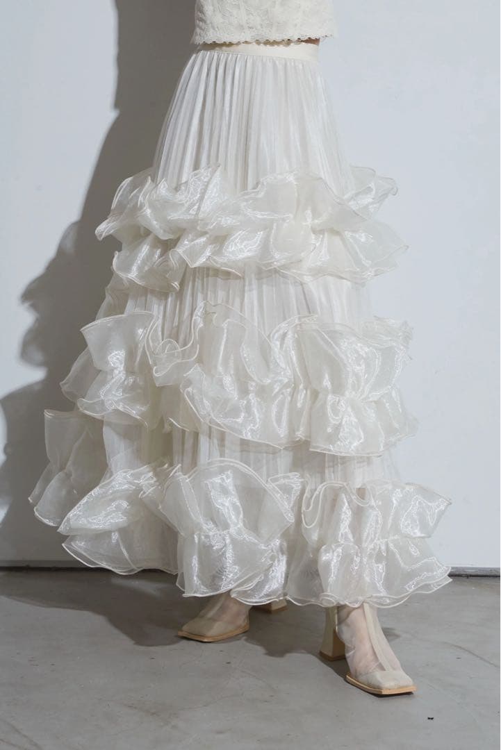 ANDREA & Co. フリルティアードプリーツスカート