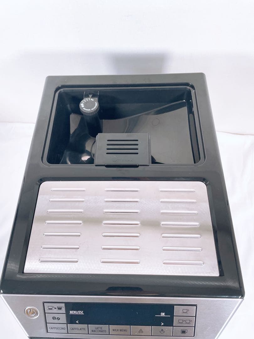 【美品】デロンギ エレッタ 全自動コーヒーマシン ECAM45760B