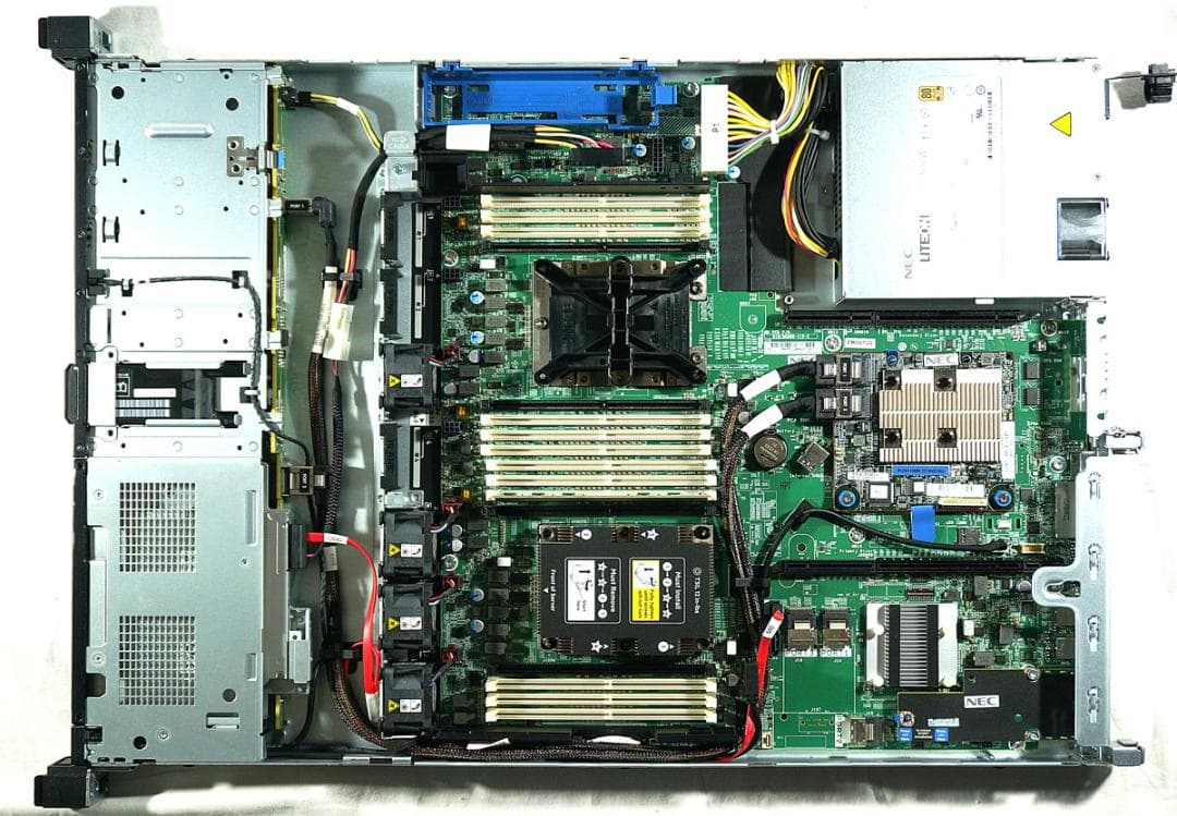 WinSvr2019搭載 NEC Express5800 R120h-1E