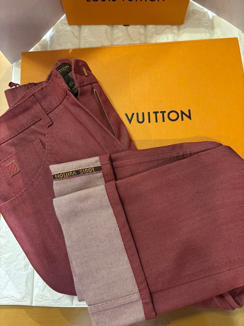 #美品Louis Vuitton エンジ系レディースストレートデニム#サイズ38